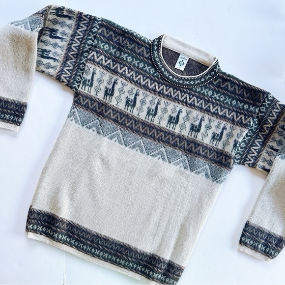 Boutique Alpaca Theme Thick Warm Sweater - Picture 2 of 5